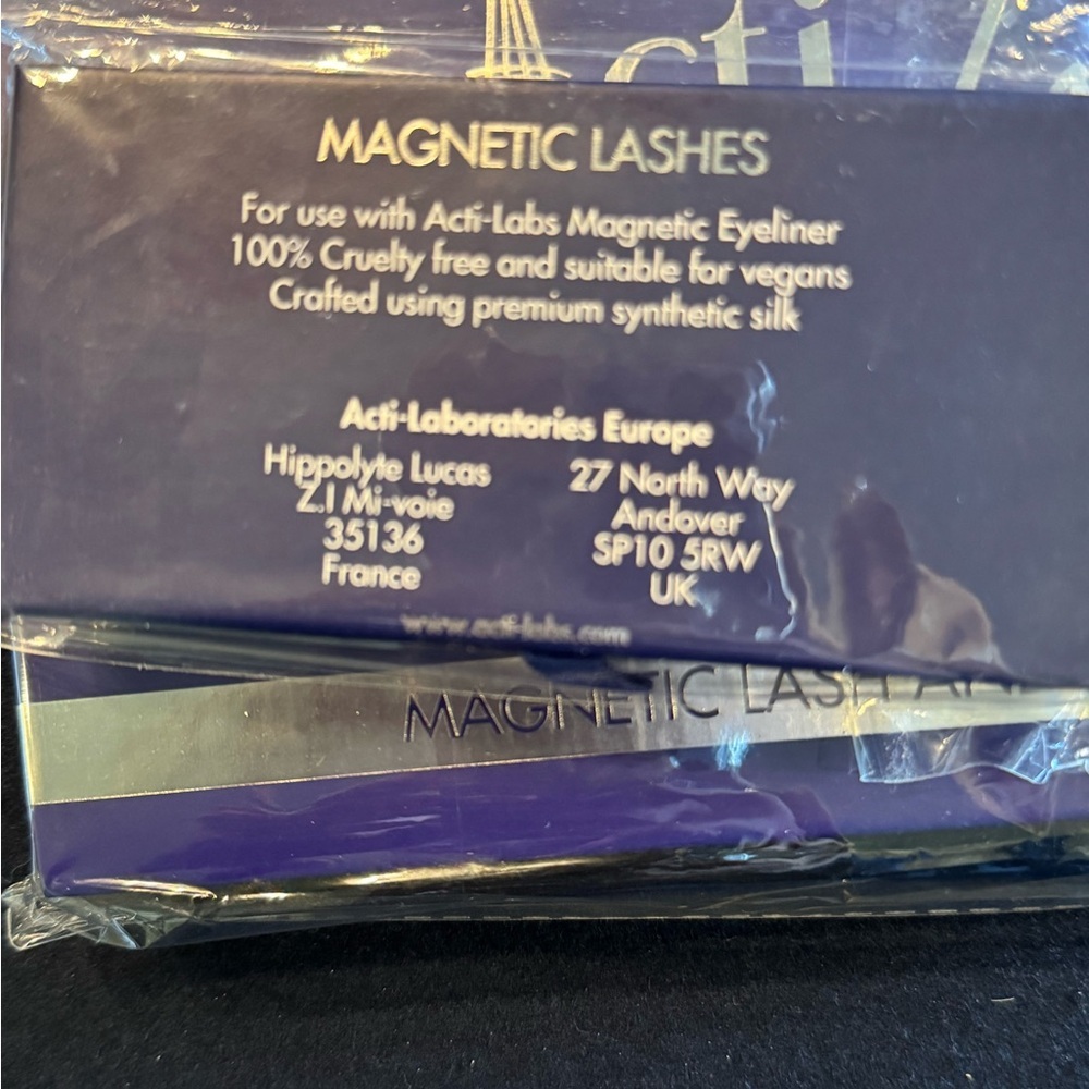 Acti-Labs The Dreamer Magnetic Lash & Eyeliner Kit - Additional Eyelash Set - Picture 4 of 6
